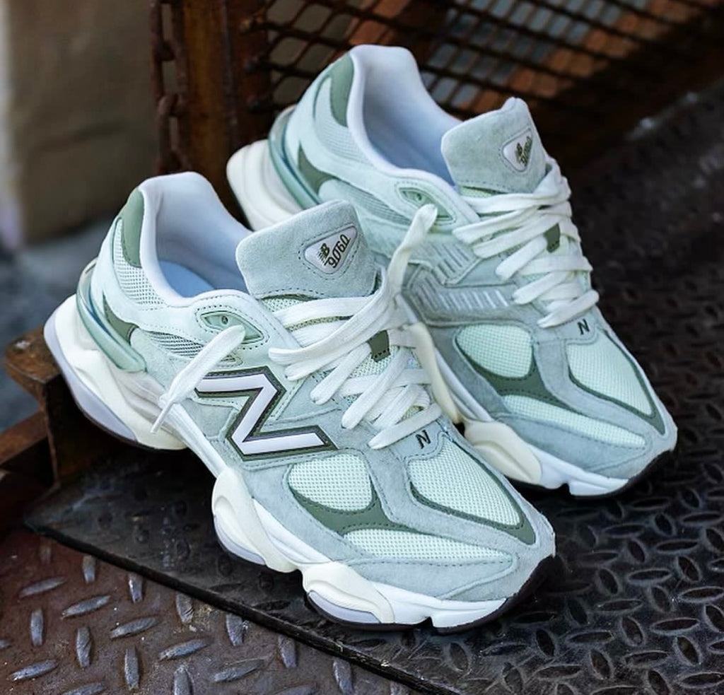 NEW BALANCE X TRAINERS WHITE GREY ARMY GREEN